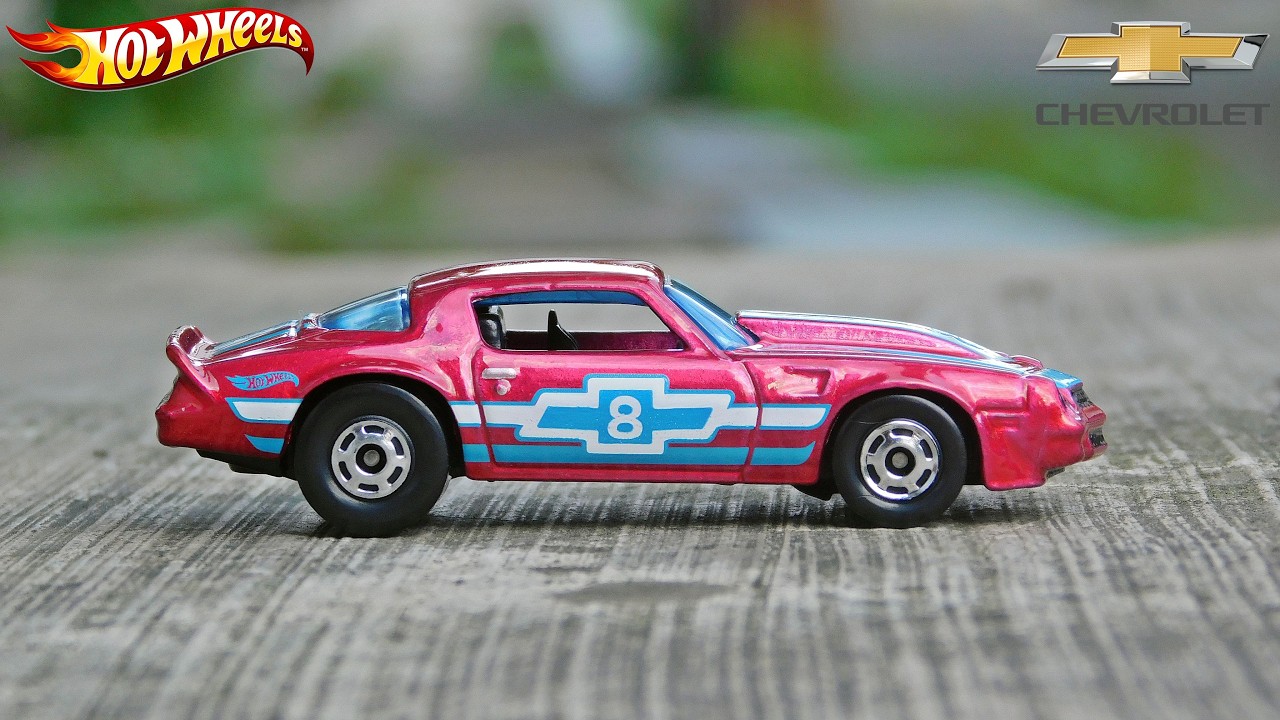 Hot Wheels ’81 Camaro 🔥 Classic Chevy Muscle Car Diecast Review