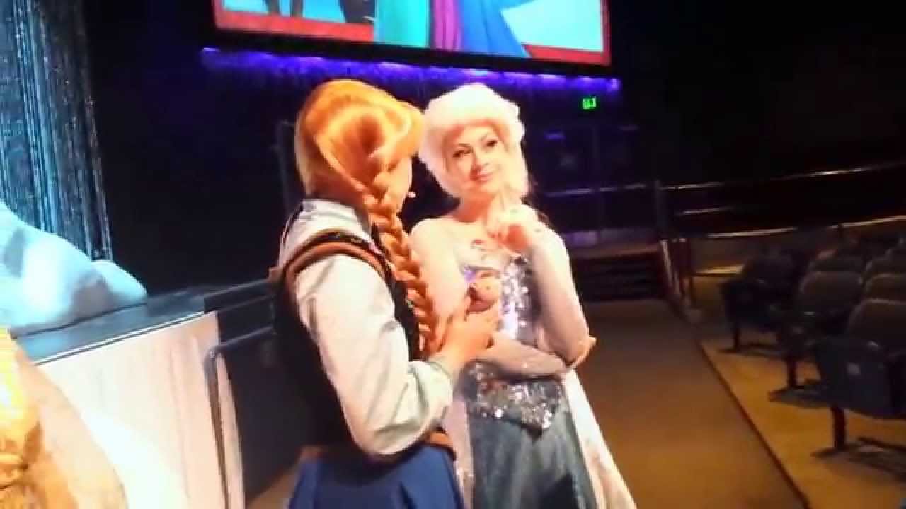 Anna and Elsa's Birthday Surprise