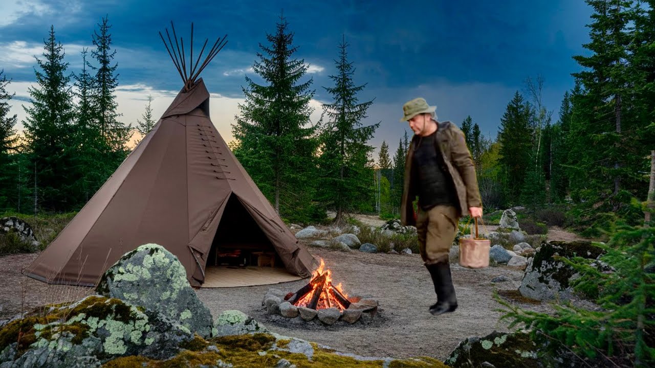 Wild Bushcraft on the Island | Journey into Solitude