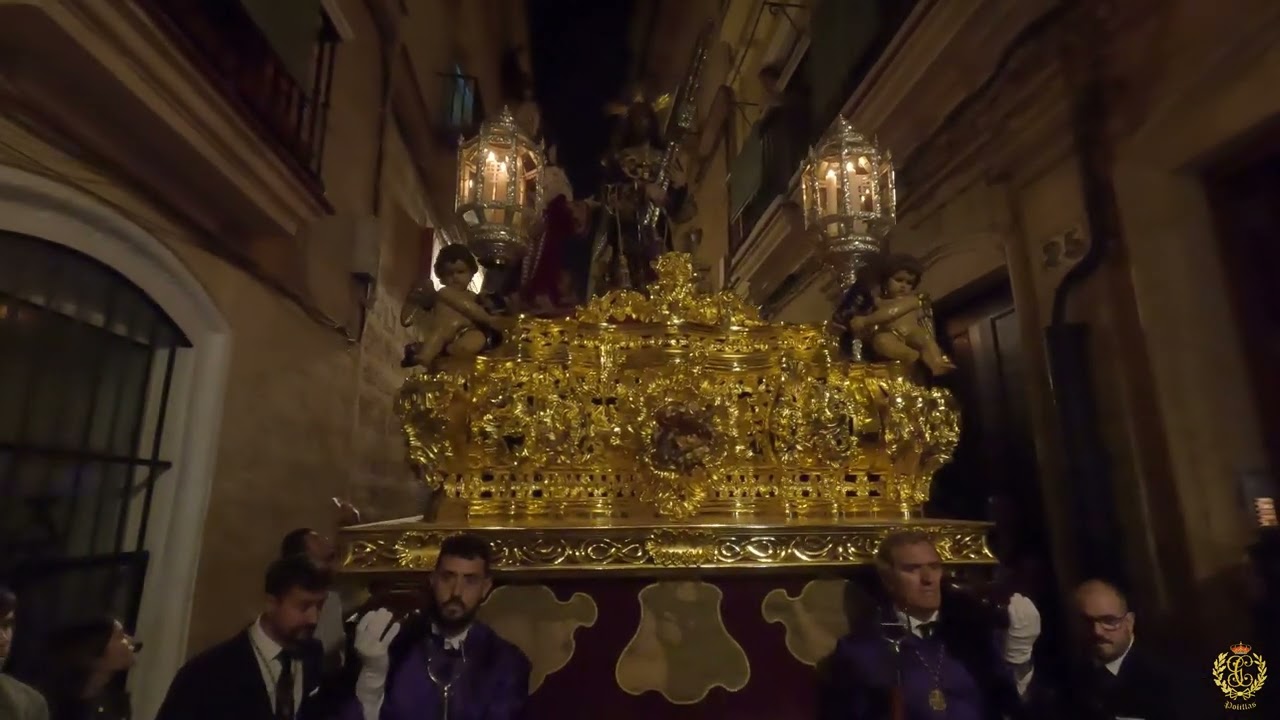 Sentir Sevilla || AM Polillas Cádiz || Nazareno de Santa María Magna 2022 || C/ Sopranis