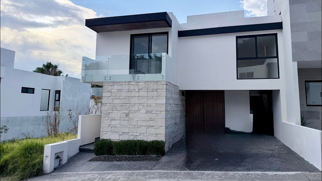 CASA NUEVA EN VENTA, A 1 MIN DE LA AUTOPISTA EN CUERNAVACA, MORELOS. A 50 MIN DE CDMX