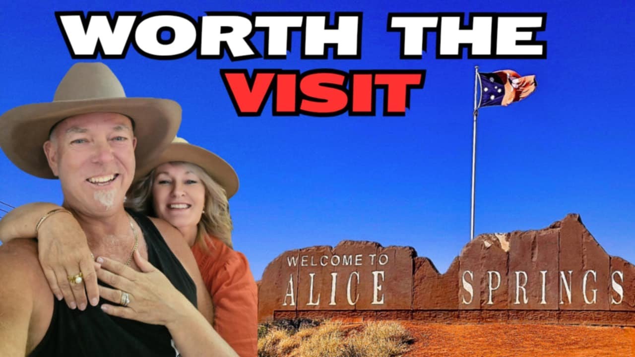 ALICE SPRINGS FELT SAFE TO US - SIMPSONS GAP - STANDLEY CHASM - WEST MACDONNELL RANGES - NT.