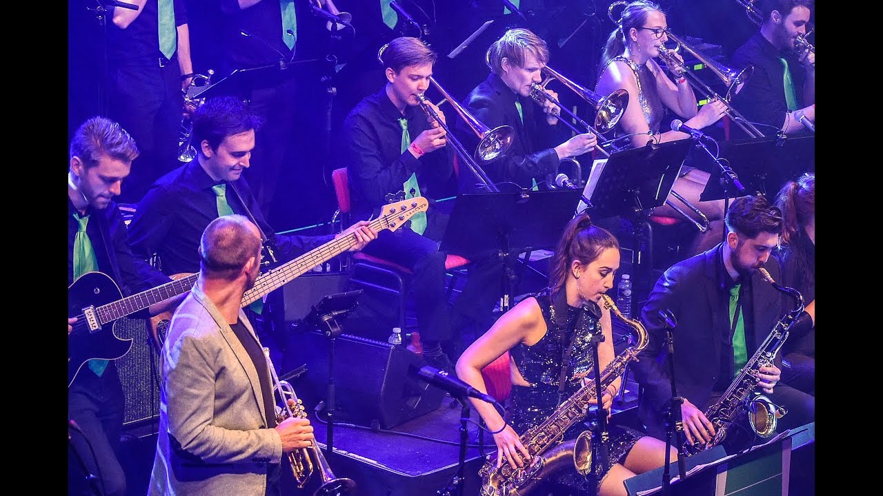 Utrechtse Studenten Bigband ft. Jan van Duikeren - Lingus