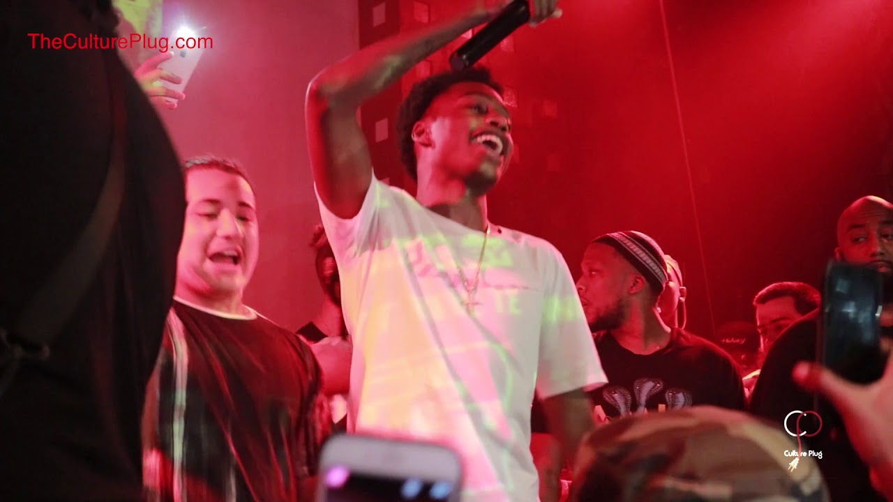 Lil TJay Performs 