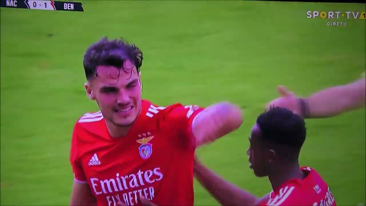 2022-01-16 Nacional,0 - Benfica B,3  Liga 2 Resumo