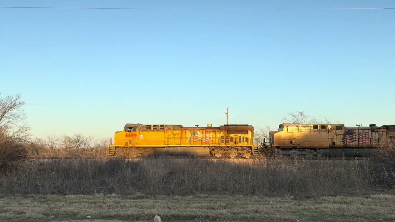 UP 6699 Leads Sand Empties & Bonus UP 6441 Leads Manifest on 12/23/25