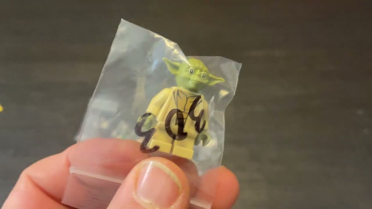 LEGO Star Wars AT ST eBay Fail Replaced Parts from Brick Owl (Plus a Yoda & Extras)