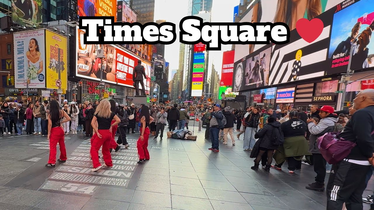 Autumn Vibes in NYC 🍁Times Square to Central Park Stroll #nycwalkingtour #travel #newyork