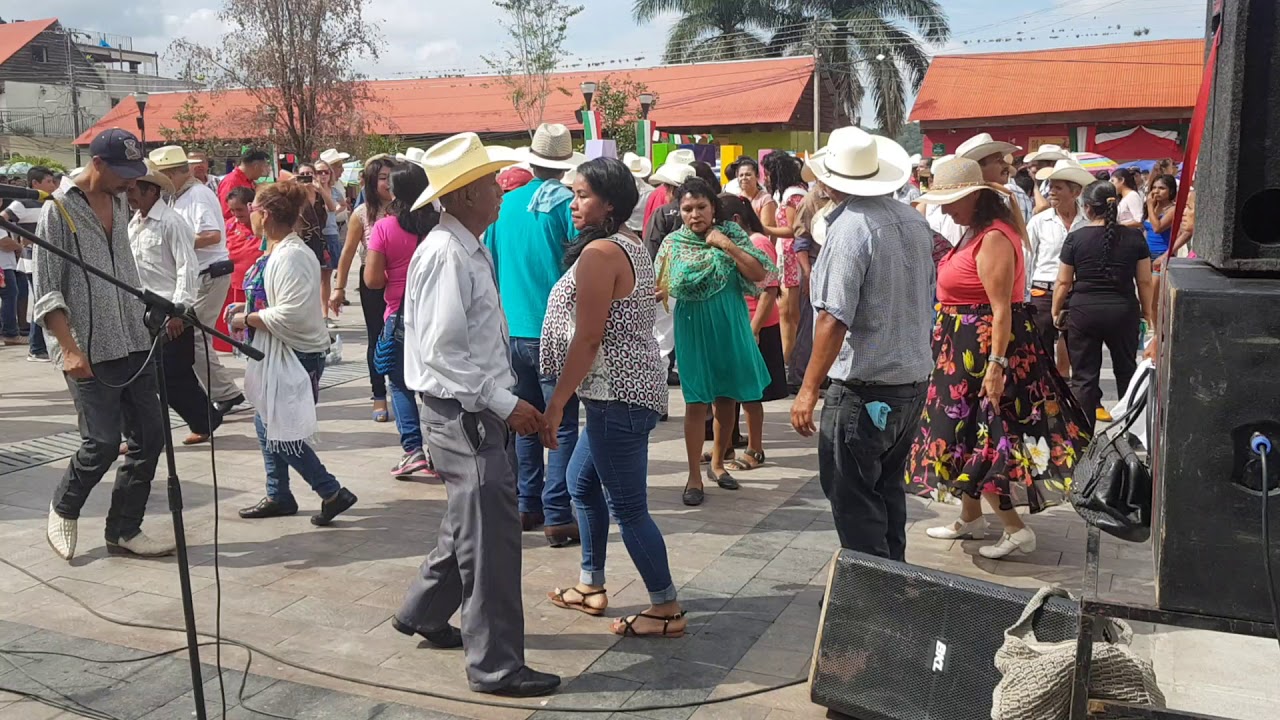 La viborita, trio navegantes huastecos