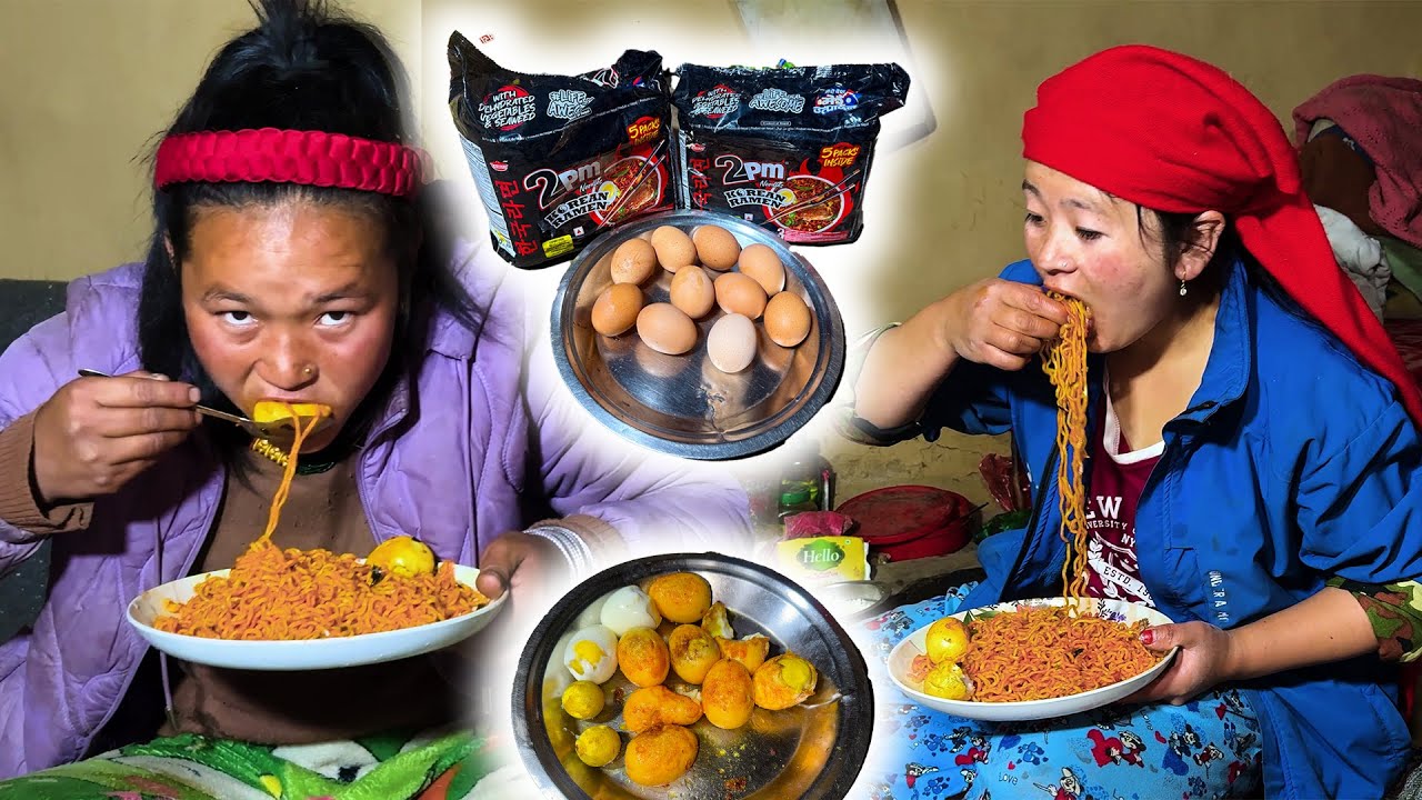 Hot & Spicy 2pm Noodle and egg recipe eating अण्डा र पिरो 2pm चाउ चाउ खाजा खाको New Nepali food vlog