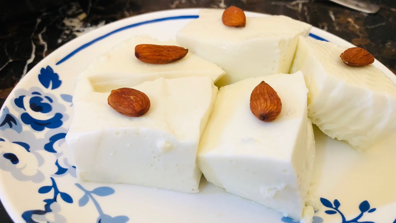 Boli recipe from cow's first milk after giving birth, 