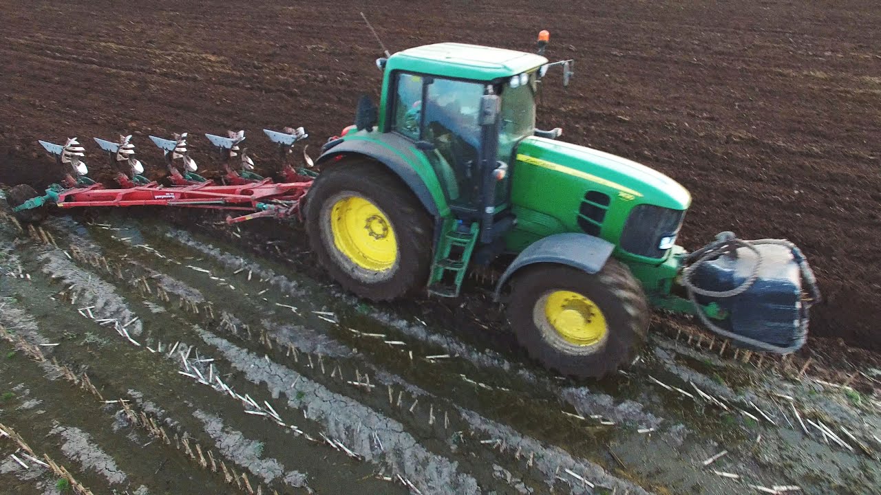 John Deere 7430 | Ploughing with 5-Furrow Kverneland Plough