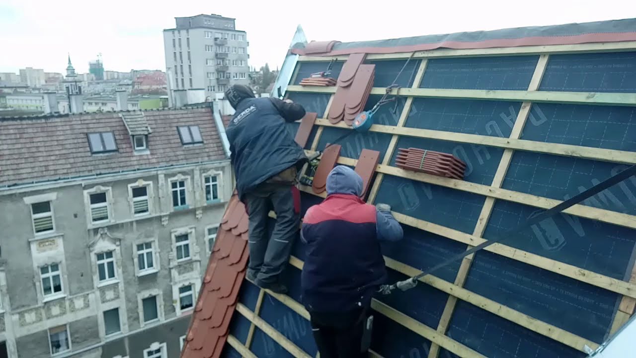 Układanie karpiówki. Układanie gąsiorów