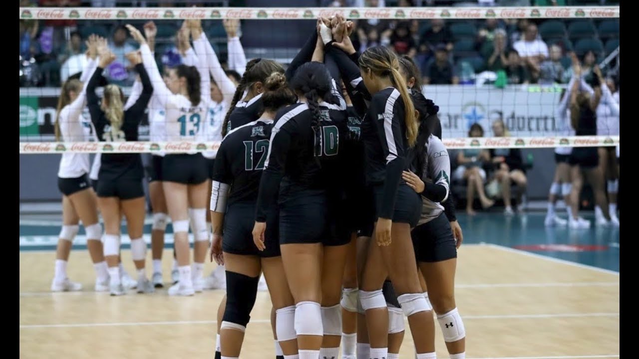 Rainbow Wahine Volleyball 2018 - Hawaii Vs Coastal Carolina