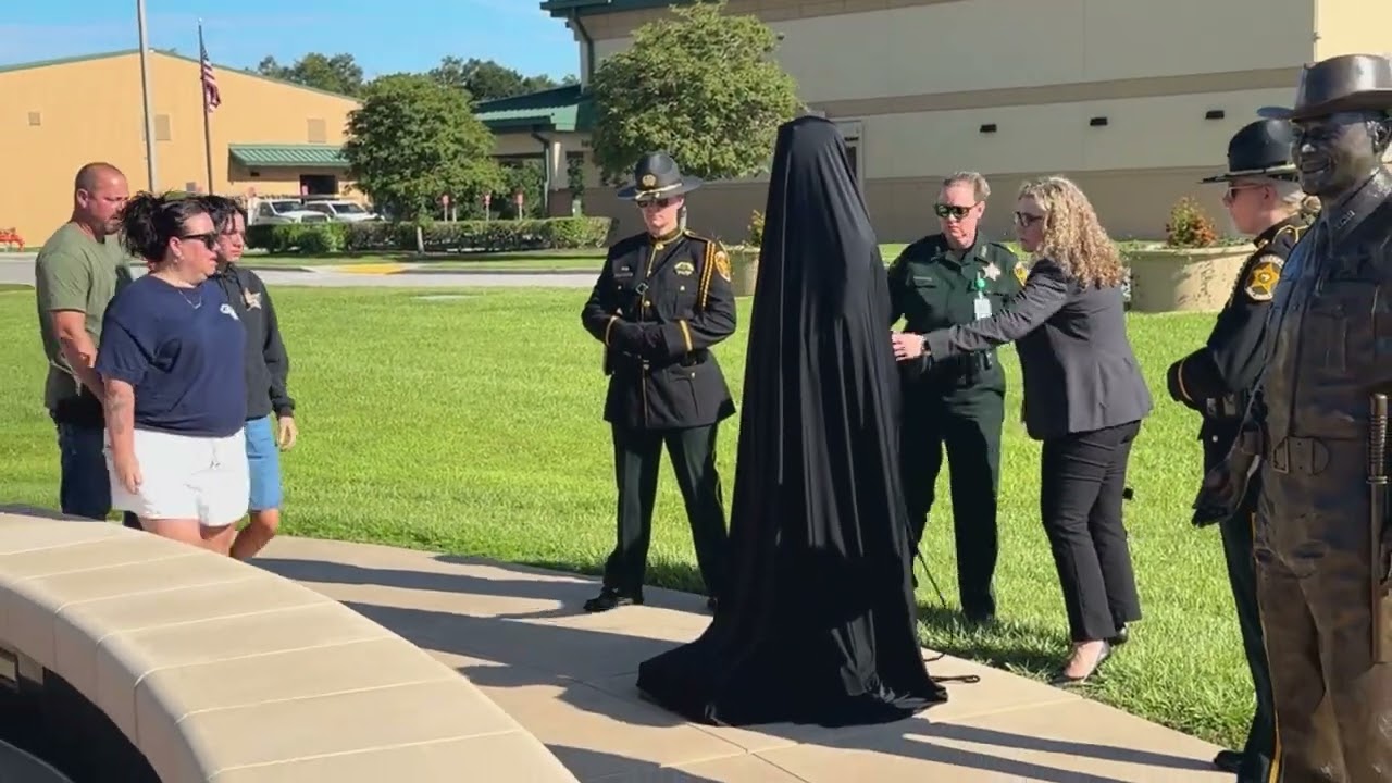 DS Blane Lane statue unveiling ceremony - July 18, 2024