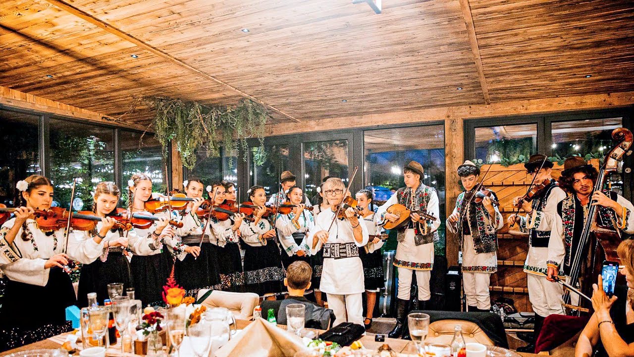 Grupul Traditional Dor - LIVE