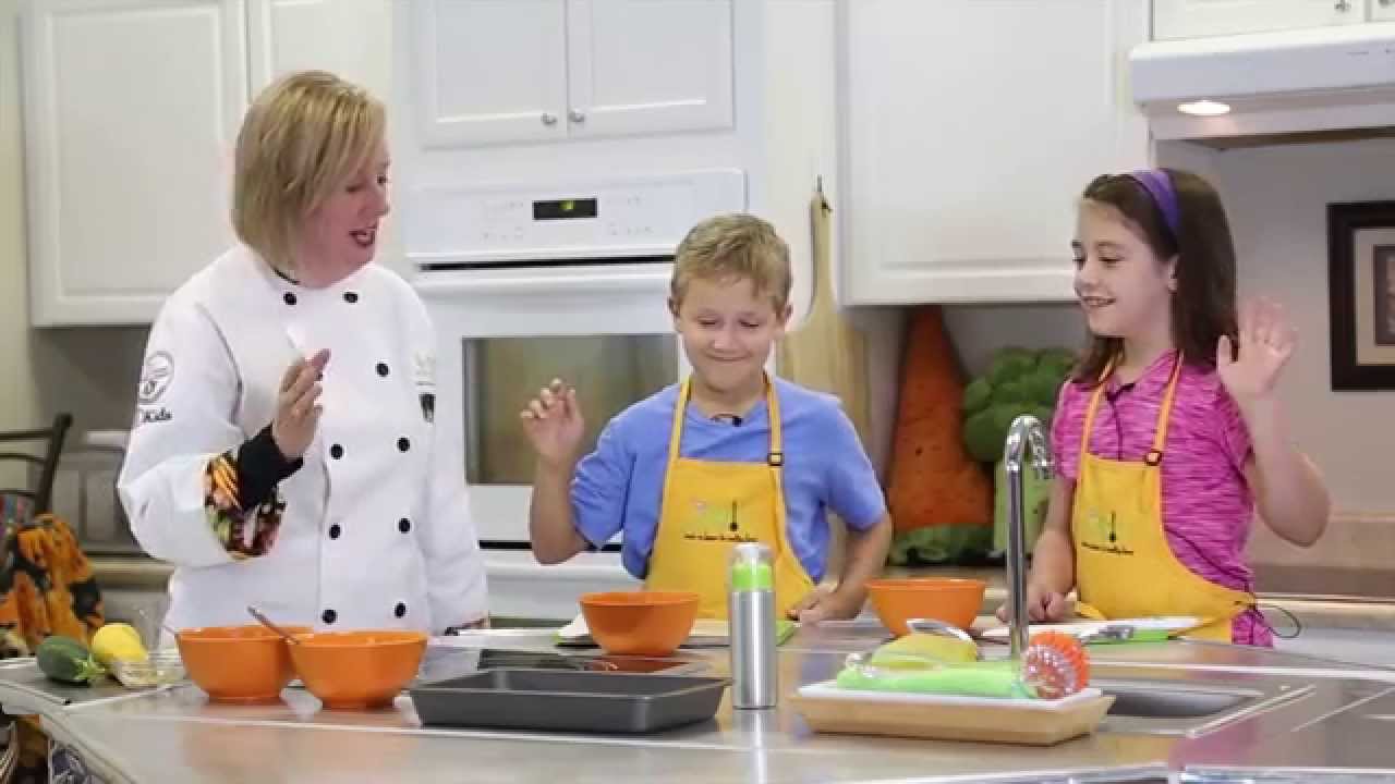 Knife Skills 101: Chef Ann Butler Teaches Kids to Properly Use a Knife