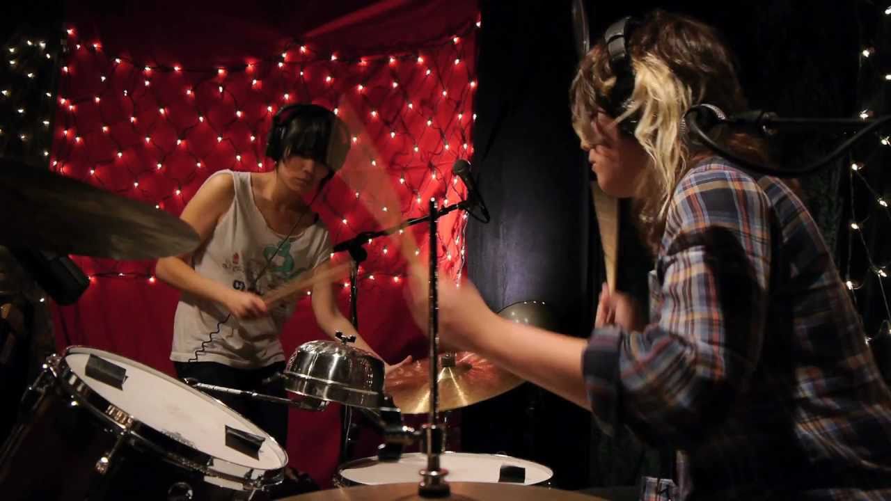 Thao & Mirah - Little Cup (Live on KEXP)