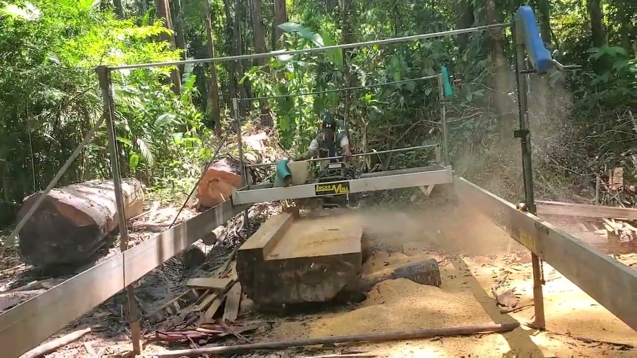LUCAS MILL 10 30 CORTANDO CAPIRONA