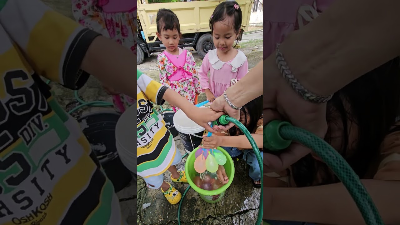 Main balon air di hari libur
