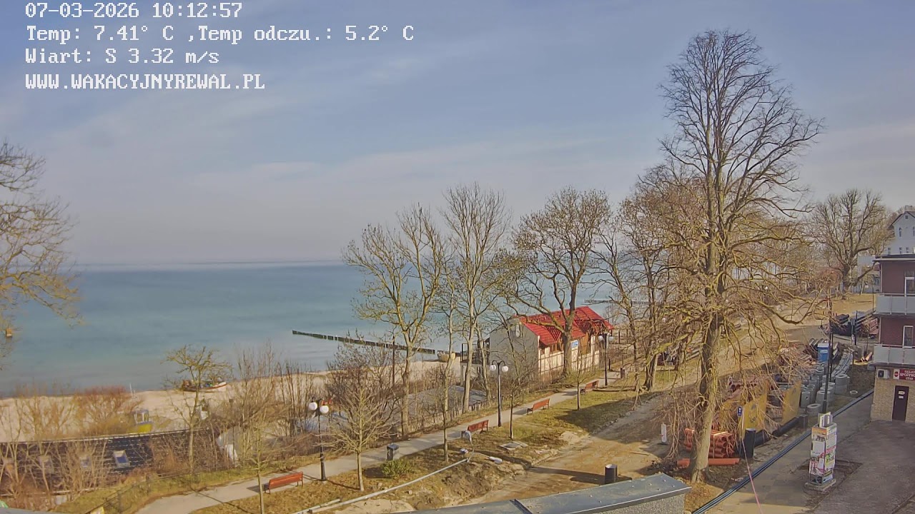 Rewal - kamera live z widokiem na ul. Saperską i plażę