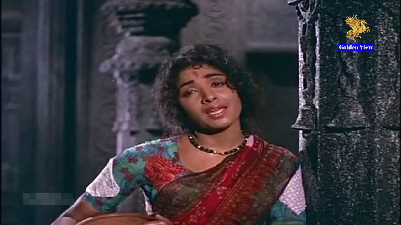 Saraswathi Sabadham - Thai Thandha Pichaiyile Song | KR Vijaya | P Susheela | Xpress Flashback