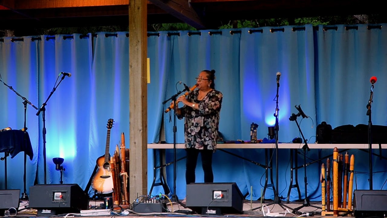 Mary Youngblood performing 