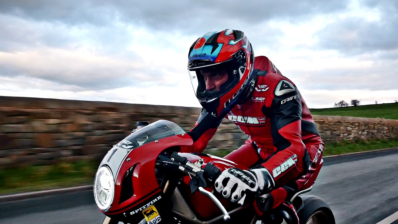 Carl launches Foggy Edition Spitfire with CCM