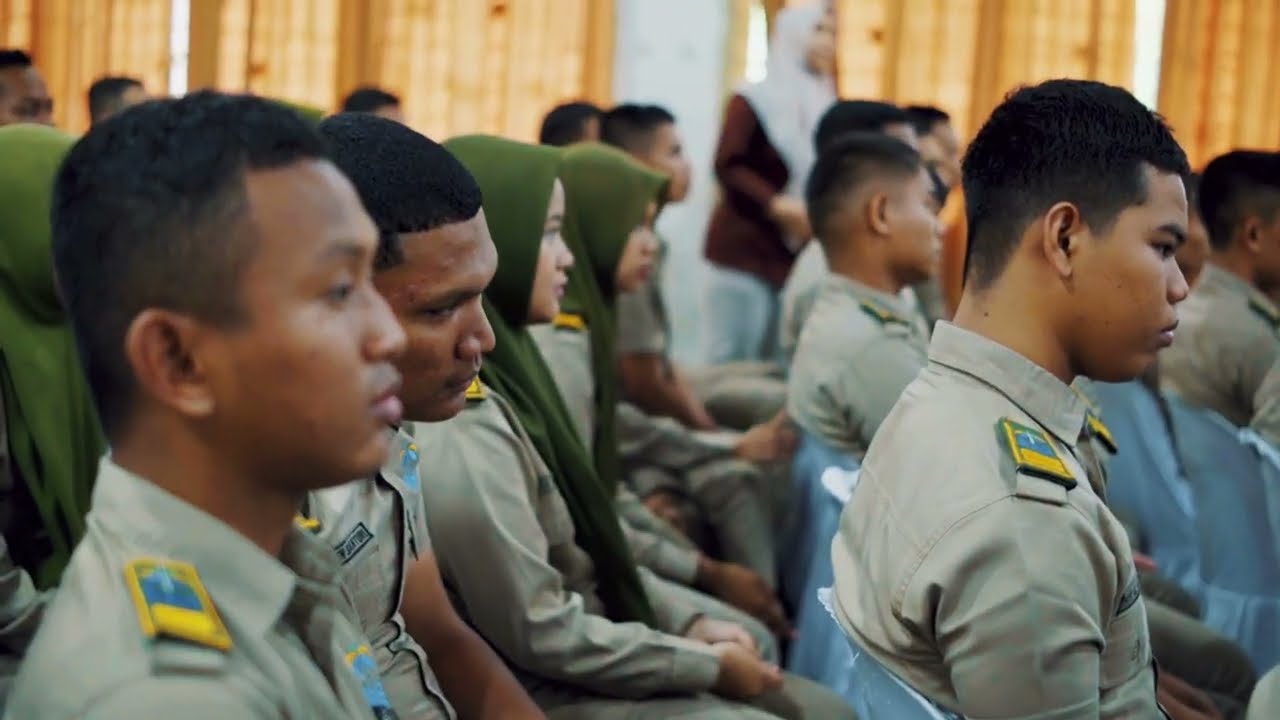 Wakil menteri Perindustrian Republik Indonesia Faisol Riza Beri Kuliah Umum Kepada Mahasiswa ITSI