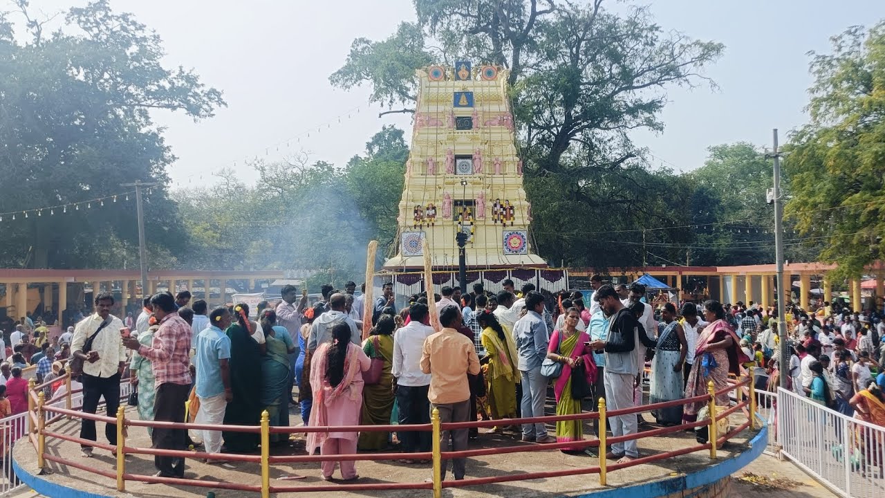 ಚಿಕ್ಕಲೂರು ಜಾತ್ರೆ ...🙏.  ಚಿಕ್ಕಲೂರಿಗೆ ಹೋದಾಗ ಅಲ್ಲಿನ ಅನುಭವ ಮತ್ತು ಮಿನಿಸ್ಟರ್ ಆಗಮನ
