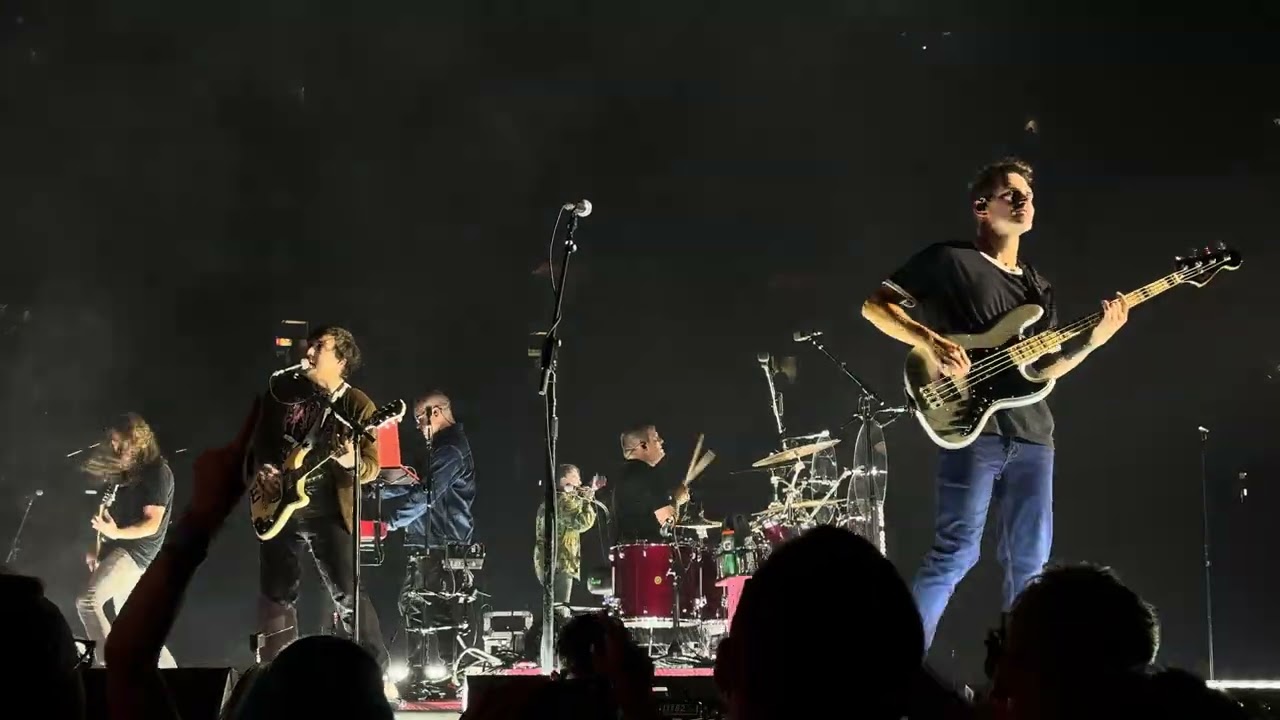 My Chemical Romance - Thank You for the Venom (2025-08-22, Rogers Centre, Toronto, ON) [4K HDR]