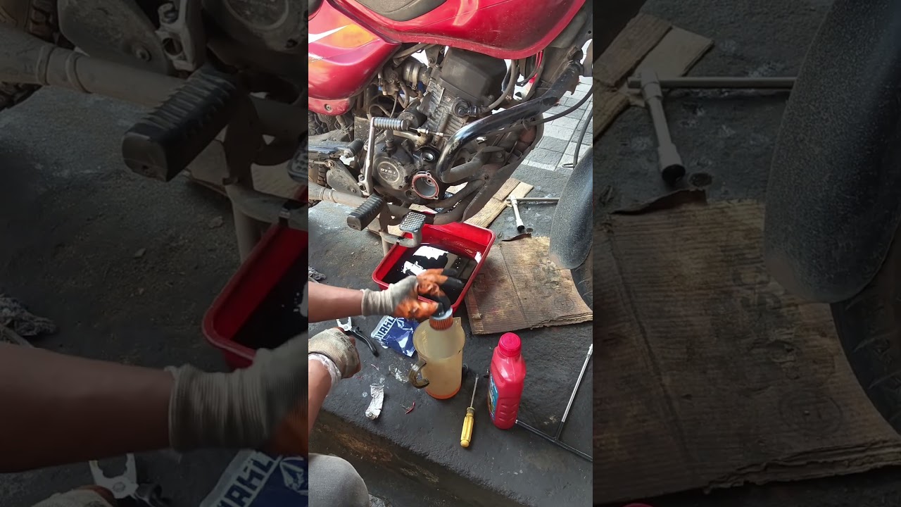 CT 110X  #oil #change #bajaj