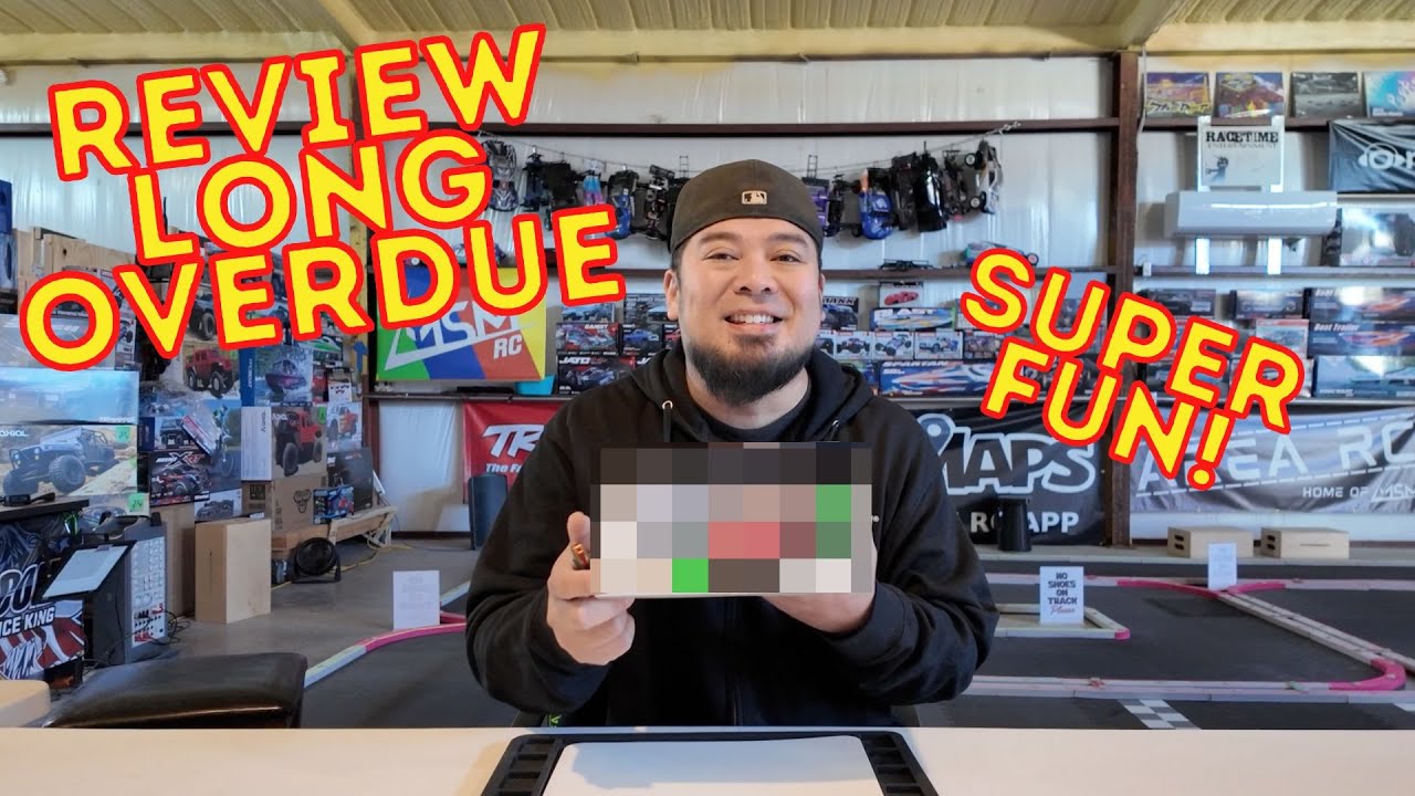 THIS RC CAR GRABS EVERYONES ATTENTION! | Kyosho MiniZ Buggy