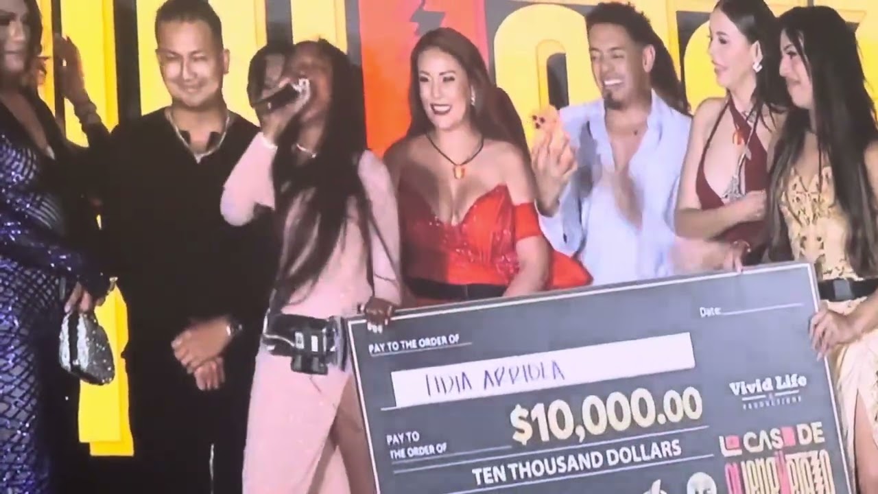 Lidia Ganadora de la casa del Lengüetazo 