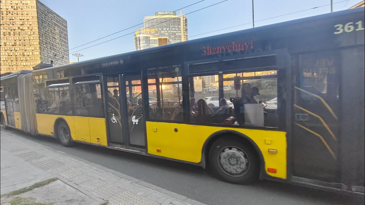 Поїздка на тролейбусі ЛАЗ E301D1 маршрут 3.