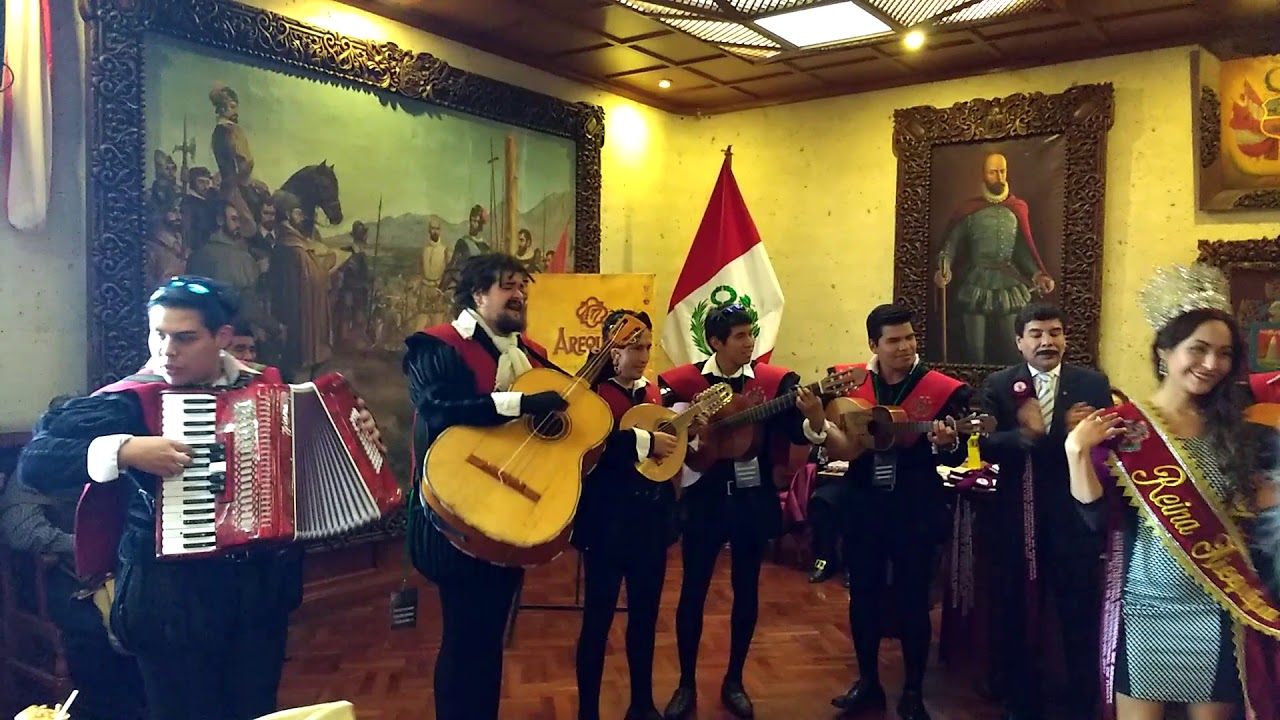 Saludo Protocolar al Alcalde de Arequipa - La Tuna de Derecho de la USMP LIMA