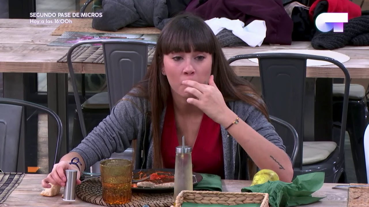 Ana, Aitana y Amaia durante la comida #OT13E