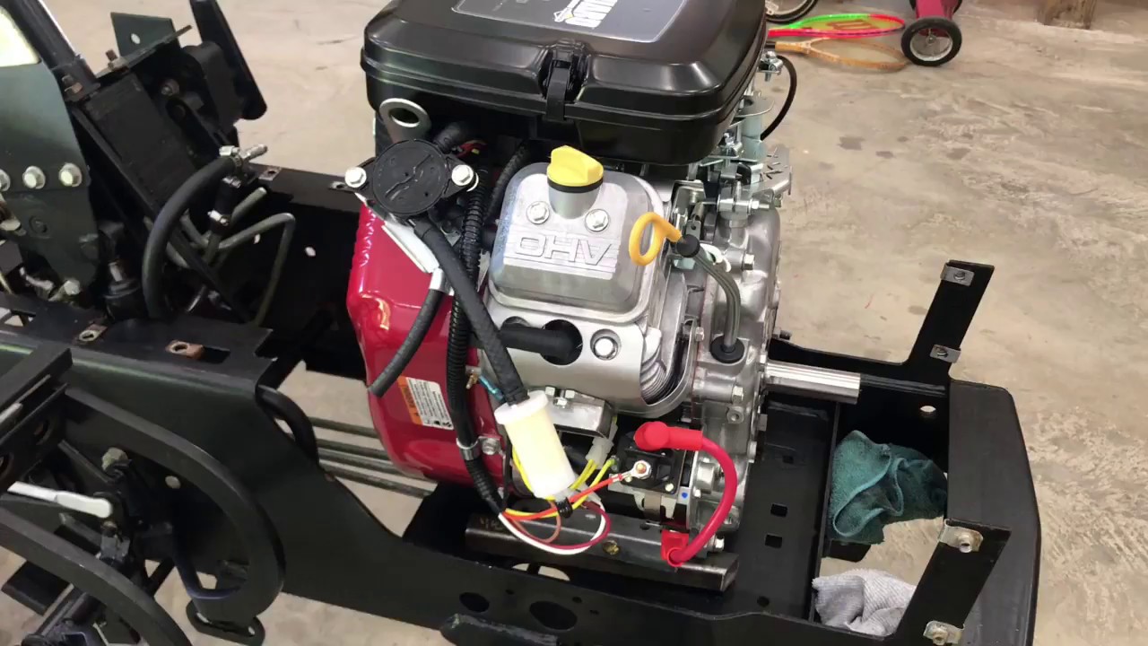 Новый двигатель и радиатор Deere 318!