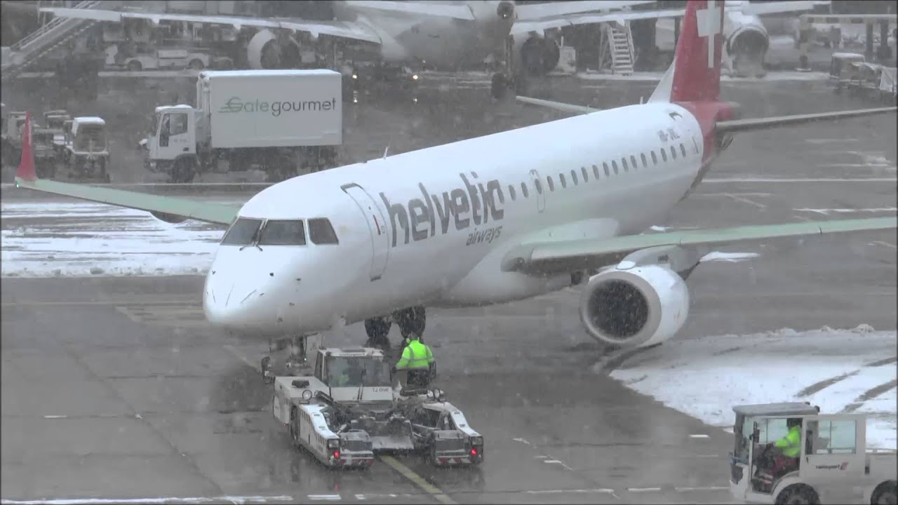 Spotting at Zurich Airport during snowfall - 28/12/2014