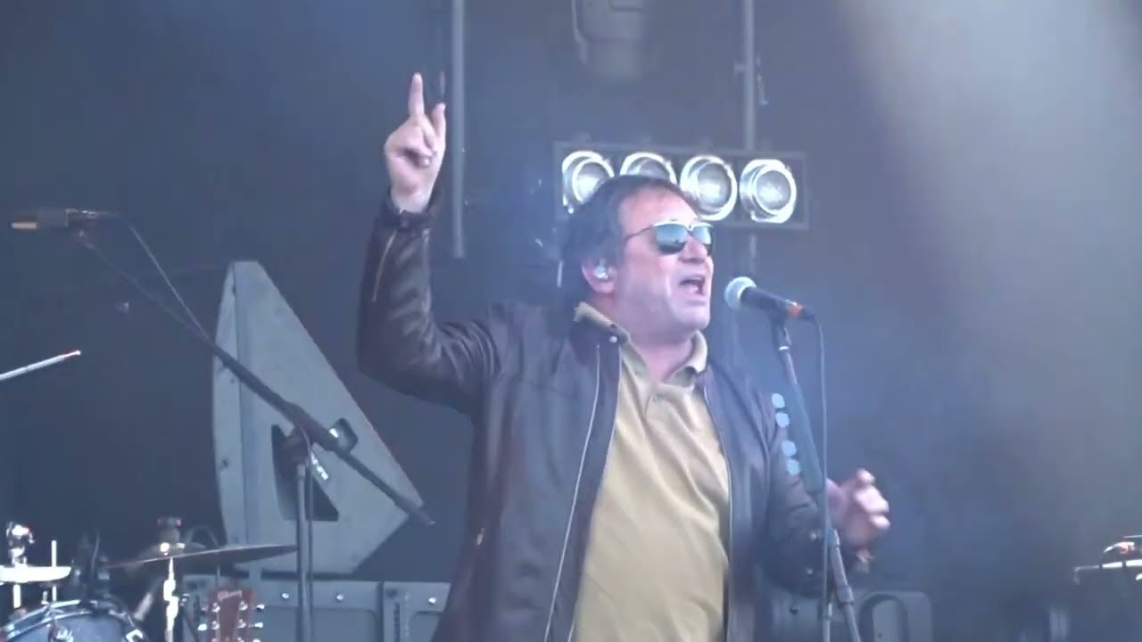 Ocean Colour Scene - The Riverboat Song - Live 2023