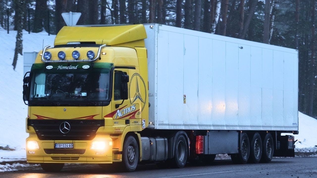 [ 4K ] Snowy Winter Truck Spotting on the Road to Russia | Lithuania Vol. 1