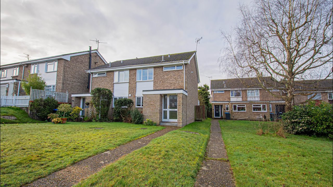 3 Aspen Walk, Haywards Heath