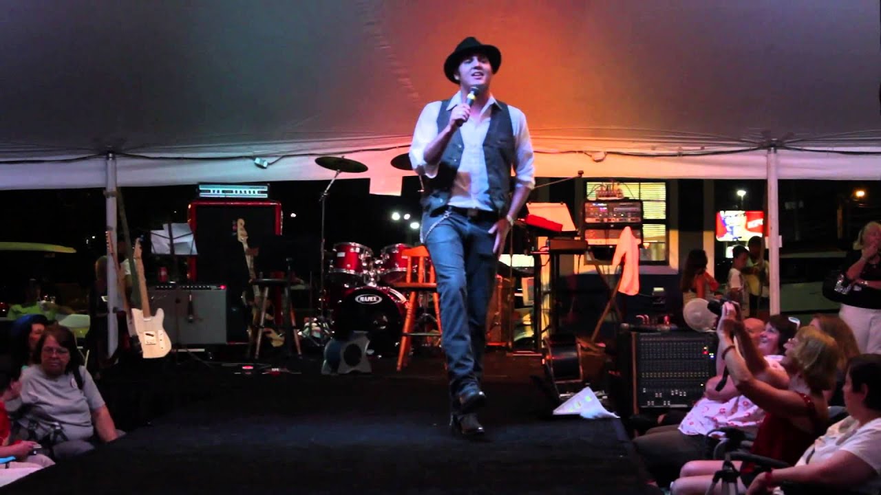 Cody Slaughter Elvis sings 'Pocket Full Of Rainbows' Elvis Week 2014 (video)