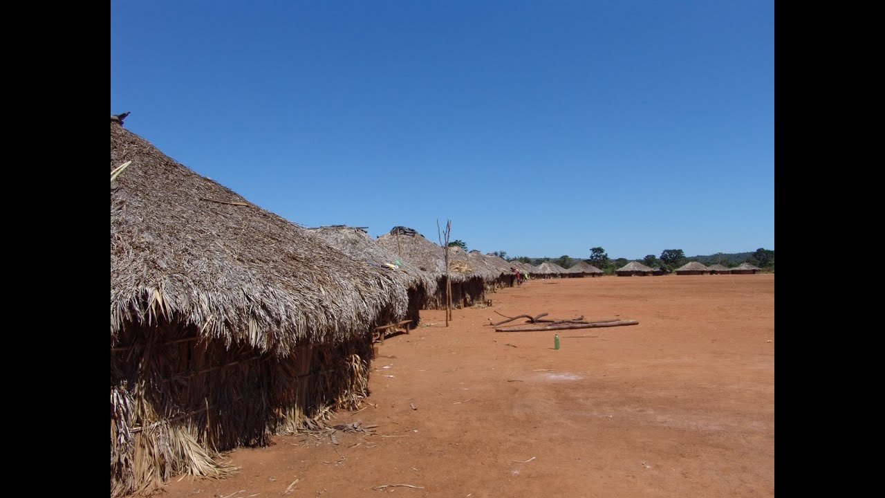 Aldeia xavante: Pimentel Barbosa Indigenous Reserve, Brazil, Mato Grosso