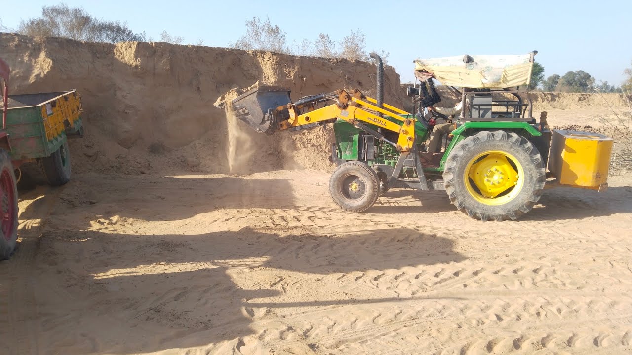 Bull 🐂 Loder se tarolly loding। Jhon Deere tractor Se Tarolly Loding kaise kare। Bp loader। Bptull