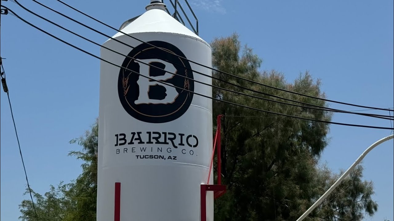 Lunch at the oldest brewery in Tucson, Arizona! Barrio Brewing Company!