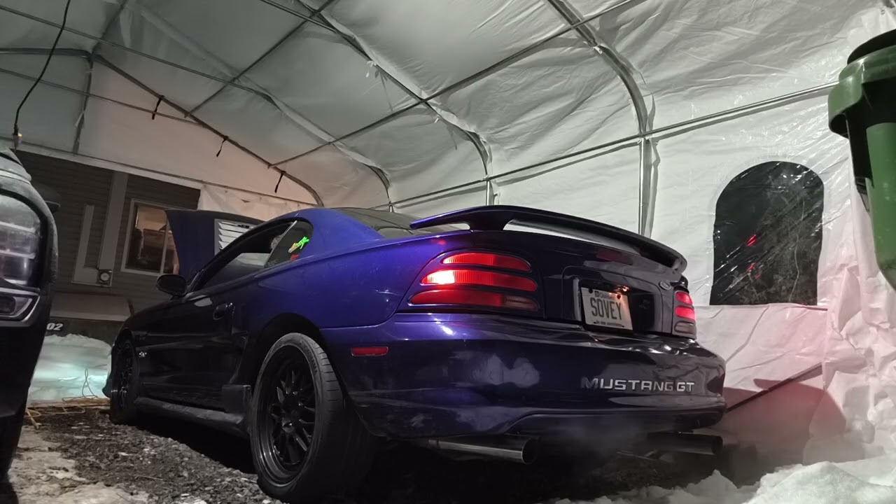 Ford mustang gt 1995 306 cold start 16 february 2026 1 celsius sn95 5.0 sbf