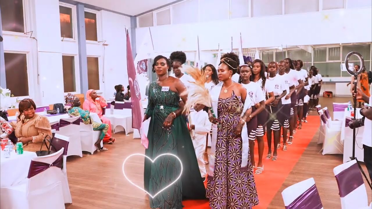 ATHOOCH DIAMONDS ONE GIRLS ORGANISATION FUNDRAISING IN QLD 