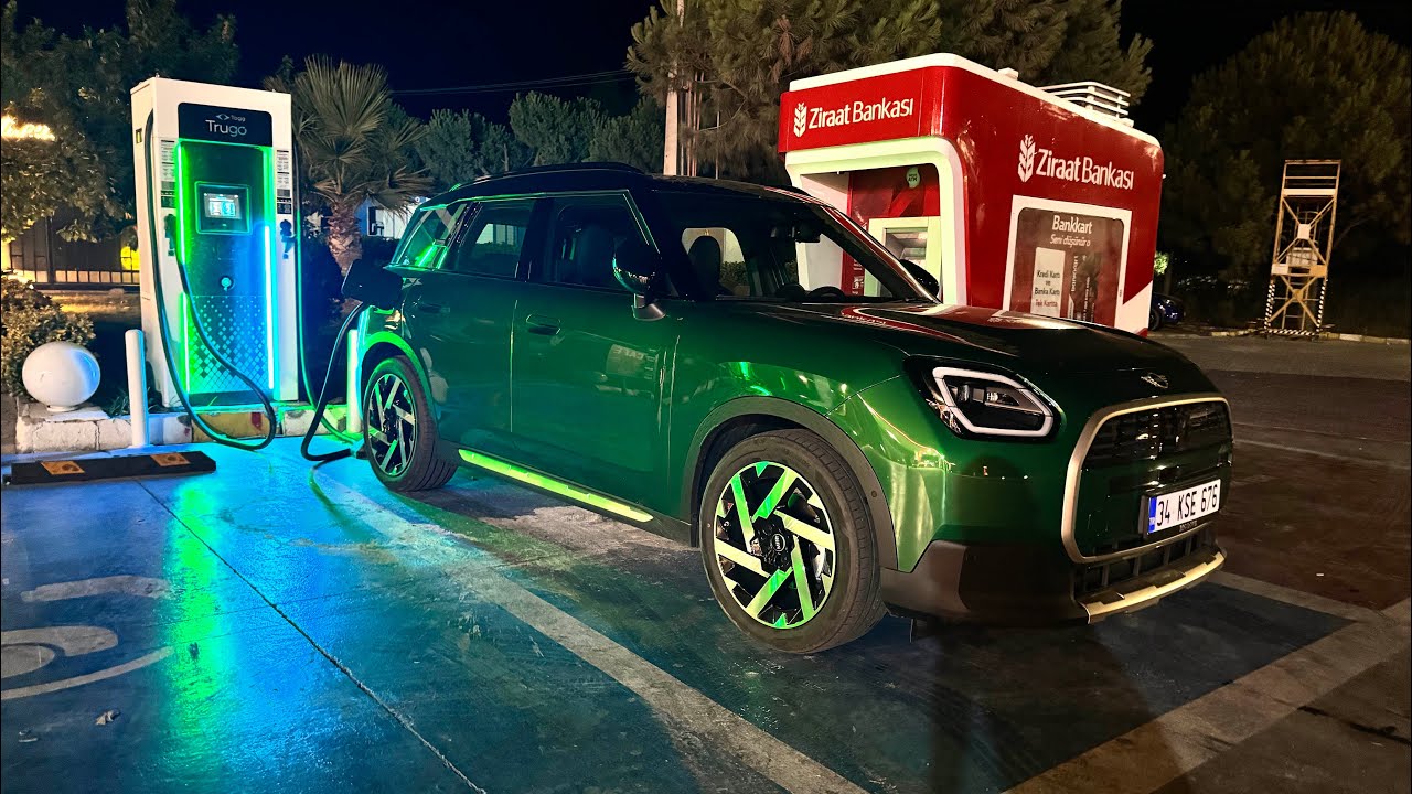 Mini Countryman E 640 km Tek Şarj (100 TL)  🚗🔋  Mini Connect Detayları Test inceleme kullanıcı