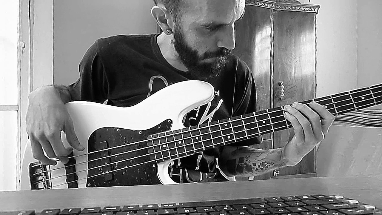 Charlie Brown Jr. - O Preço (bass cover)